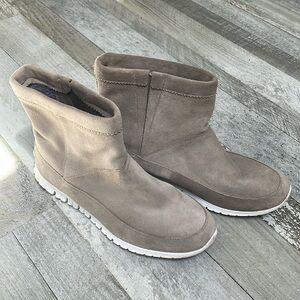 Cole Haan Zerogrand Winter Booties 7.5